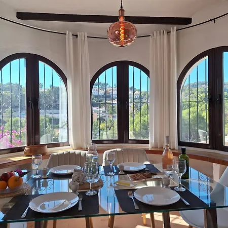 Villa Beautiful Near The Sea And Golf Course Benissa
