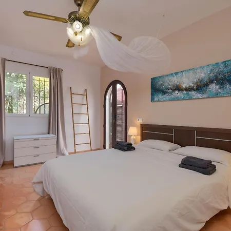 Beautiful Near The Sea And Golf Course Villa