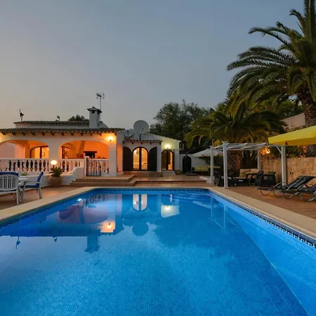 Beautiful Near The Sea And Golf Course